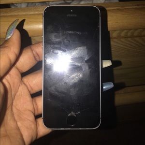 iPhone 5 - no charger